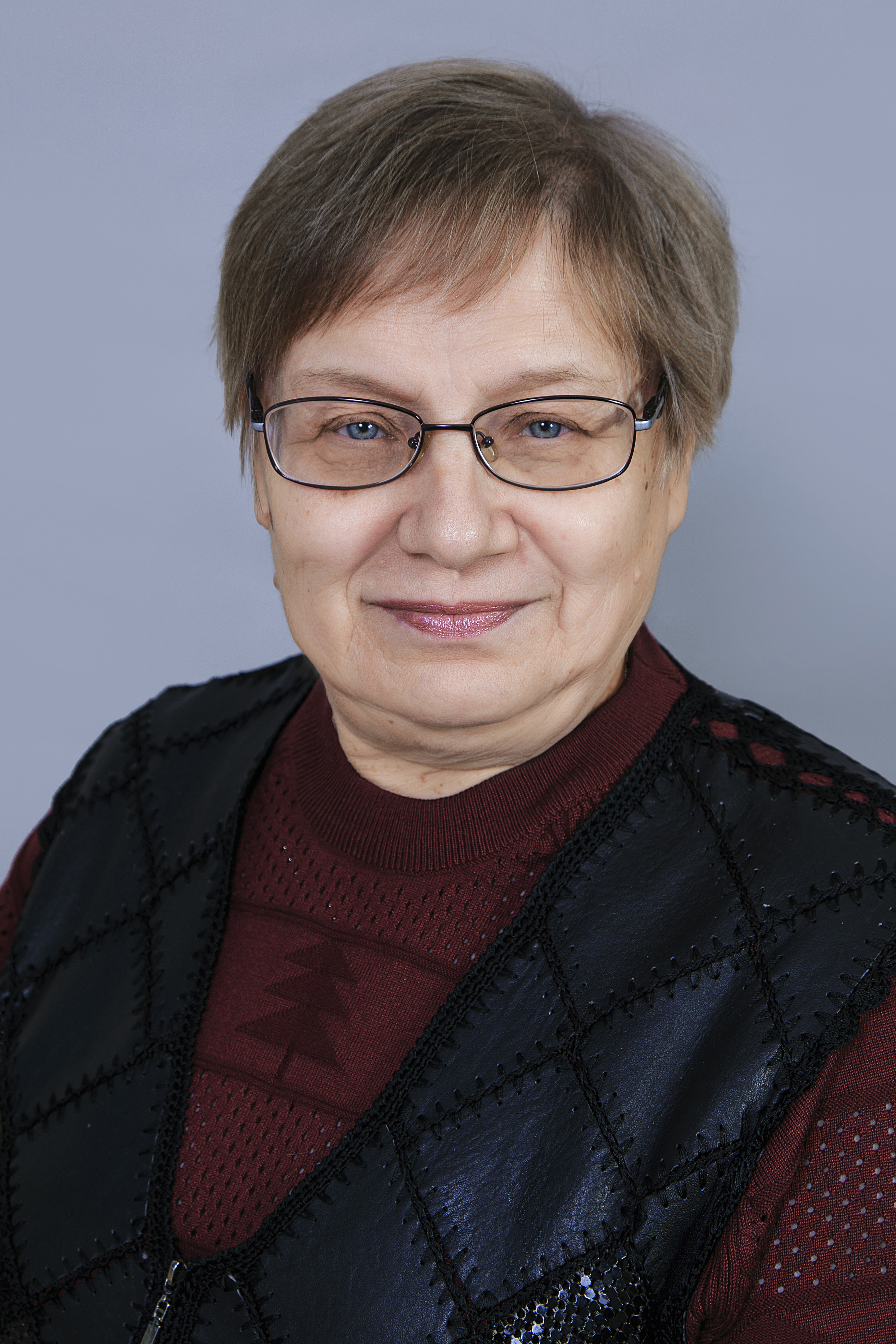 Бобрецова  Людмила  Григорьевна.